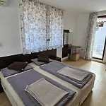 Psb In Etara 2 & 3 Complex Daire *